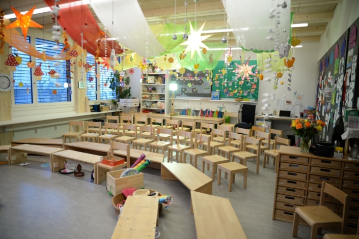 gestuhlter Kindergarten