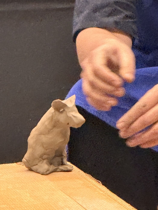 20260324_Werkgeschichte_UST_03 Hund wird geformt